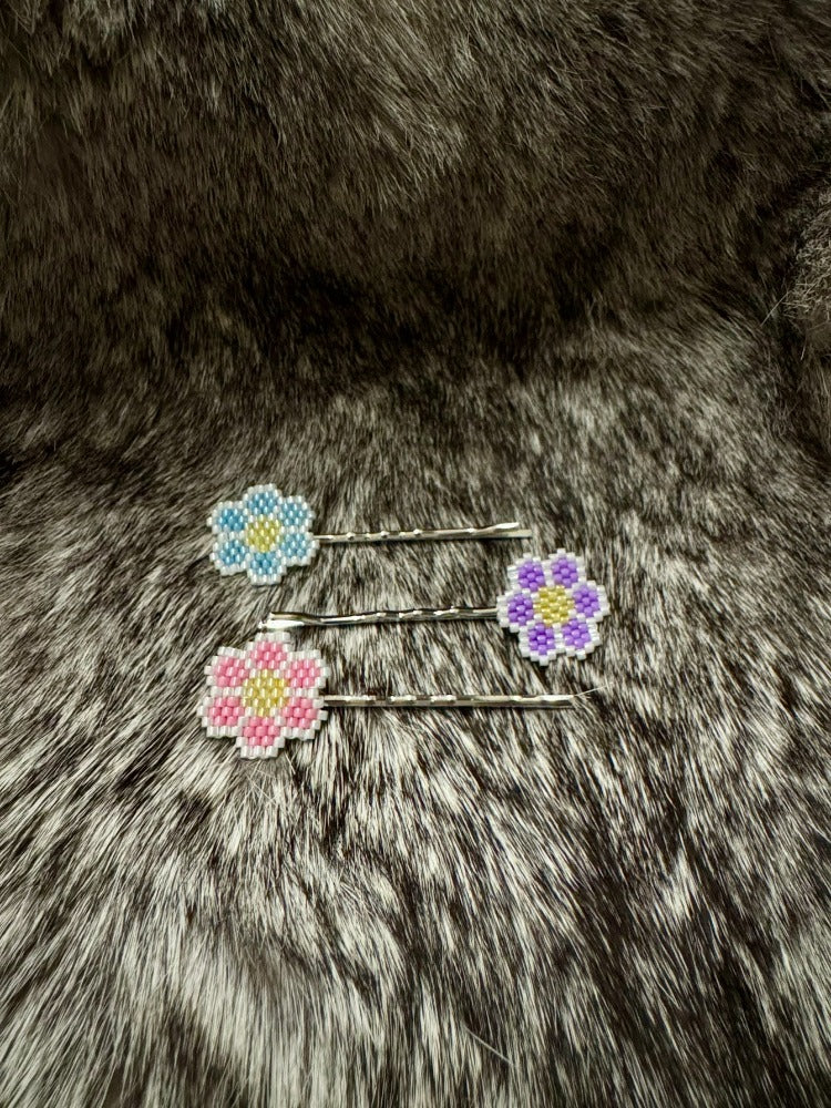 Floral hair pin set